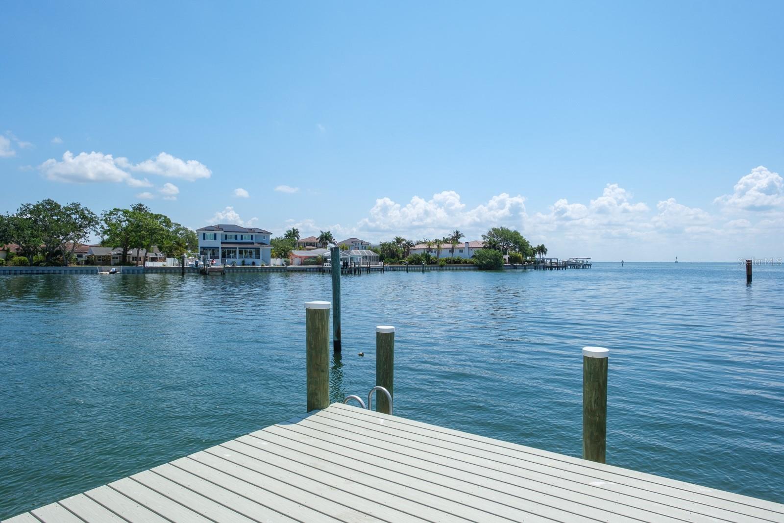 1361 SNELL ISLE BLVD NE #6, ST PETERSBURG, FL, 33704