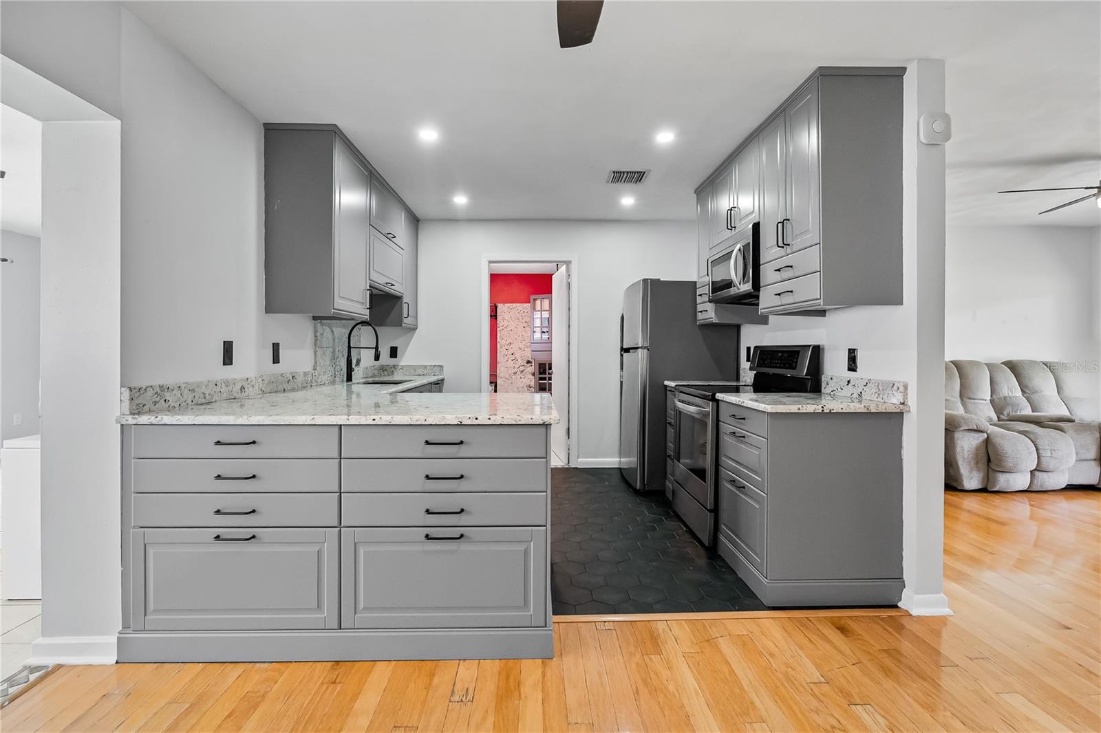 621 ELLSWORTH ST, ALTAMONTE SPRINGS, FL, 32701