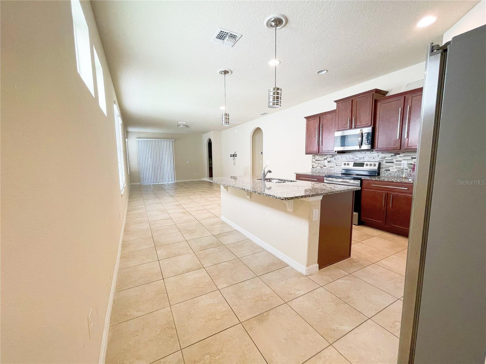 16229 PEBBLE BLUFF LOOP, WINTER GARDEN, FL, 34787