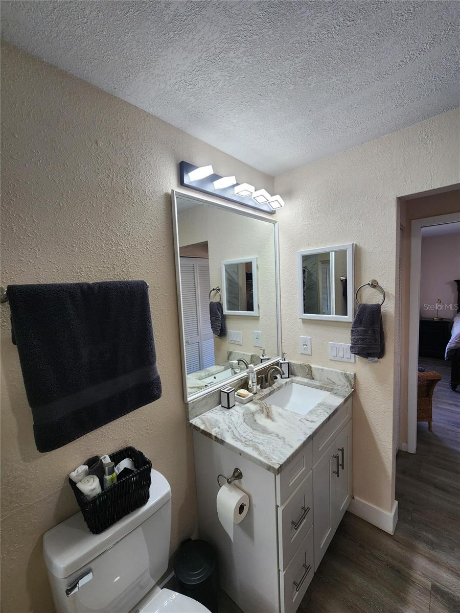3402 ELLENWOOD LN, TAMPA, FL, 33618