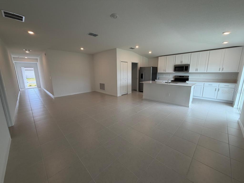 2155 LONE OAK LN, LAKELAND, FL, 33801