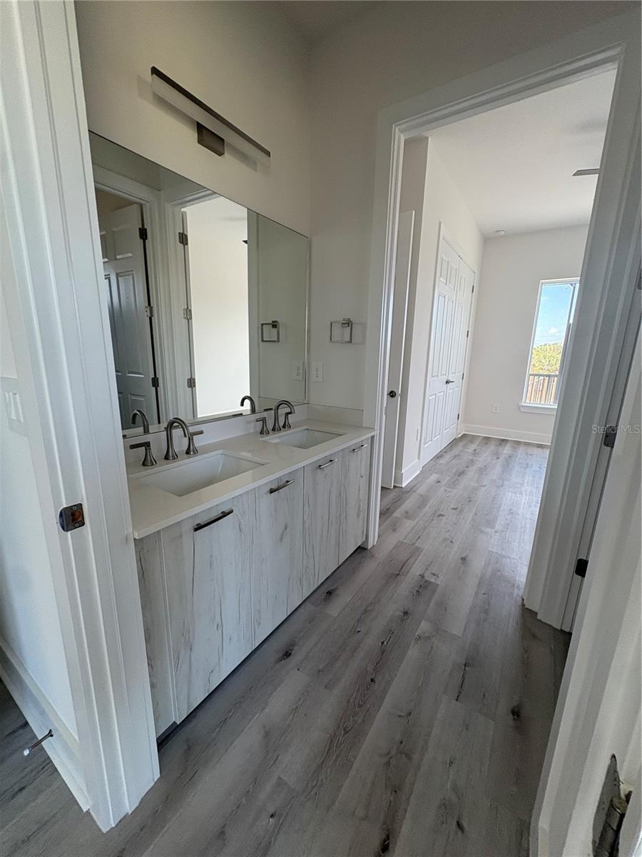 15384 HENNIPEN CIR, PORT CHARLOTTE, FL, 33981