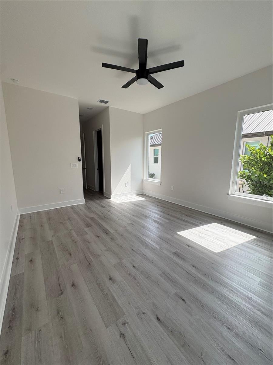 15384 HENNIPEN CIR, PORT CHARLOTTE, FL, 33981