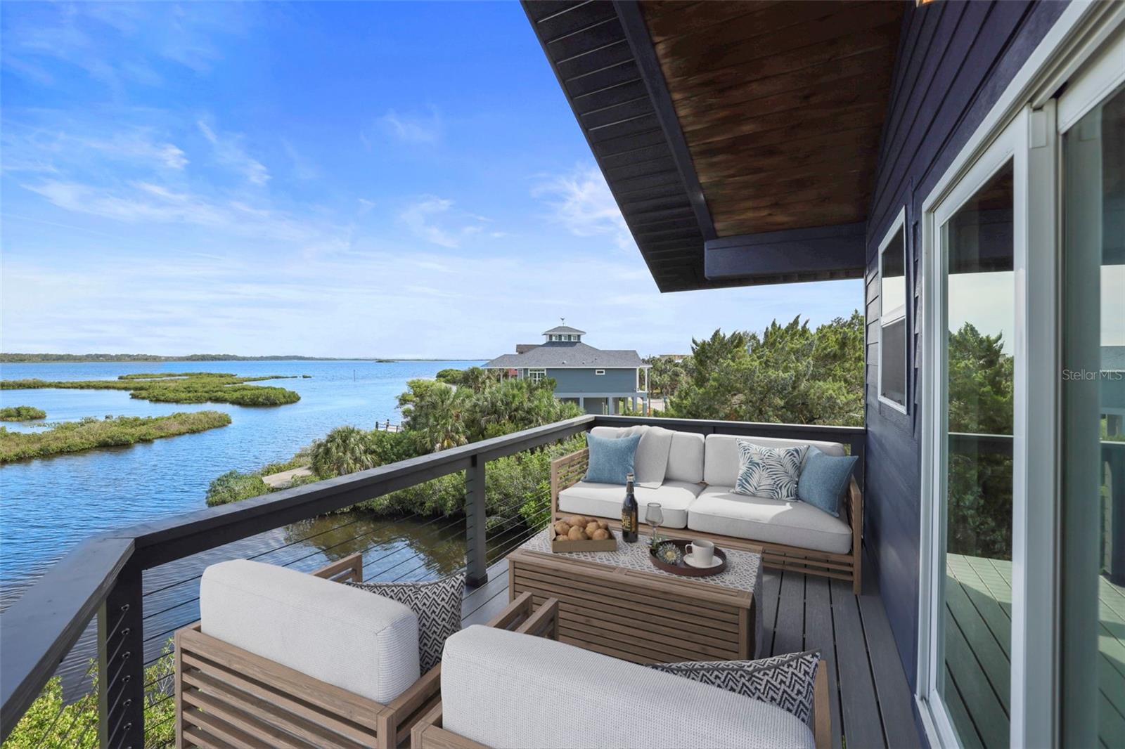 10701 PINE ISLAND DR, WEEKI WACHEE, FL, 34607
