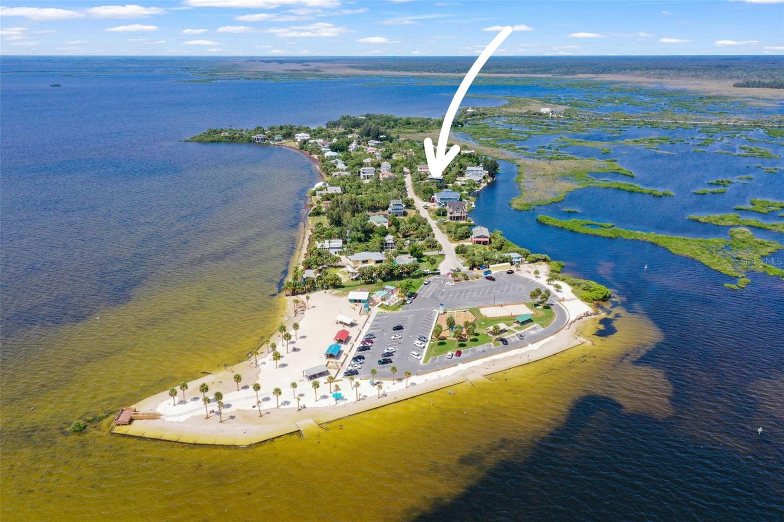 10701 PINE ISLAND DR, WEEKI WACHEE, FL, 34607