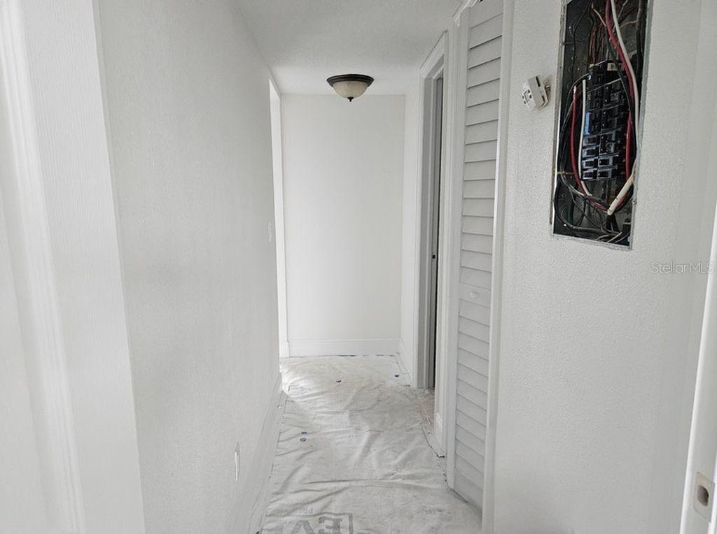 200 COUNTRY CLUB DR #1101, LARGO, FL, 33771