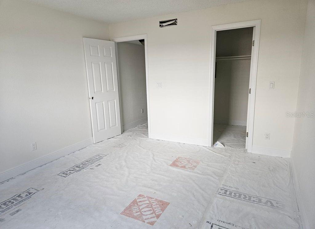 200 COUNTRY CLUB DR #1101, LARGO, FL, 33771