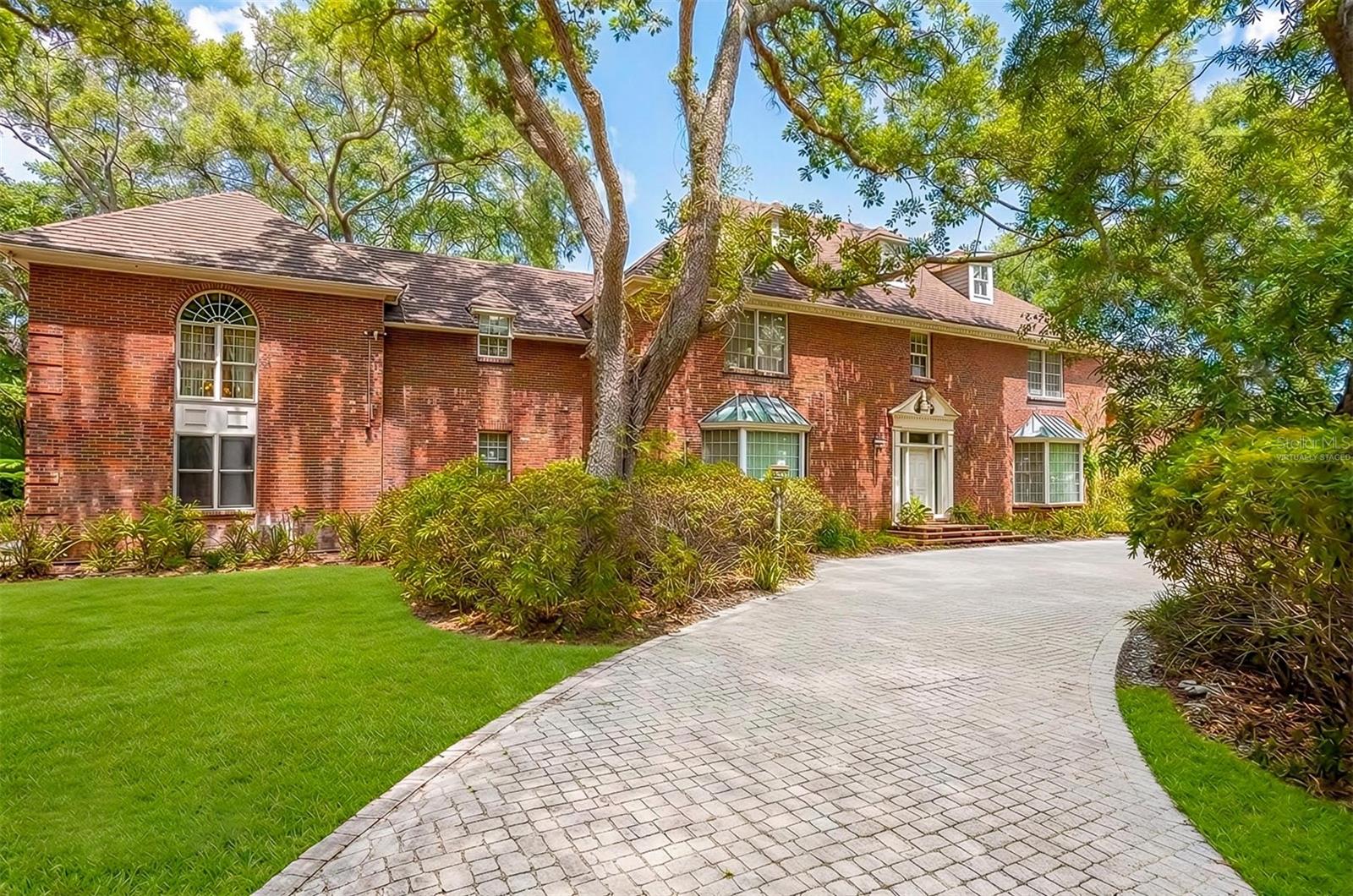 2124 LAURENCE DR, CLEARWATER, FL, 33764
