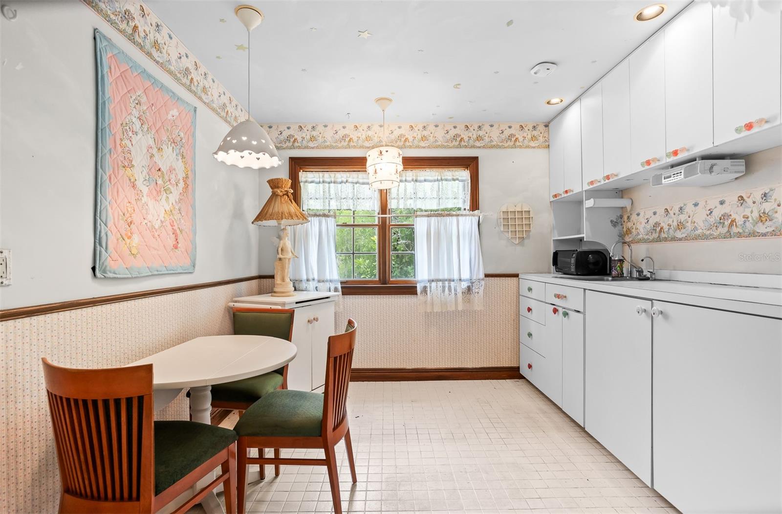 2124 LAURENCE DR, CLEARWATER, FL, 33764