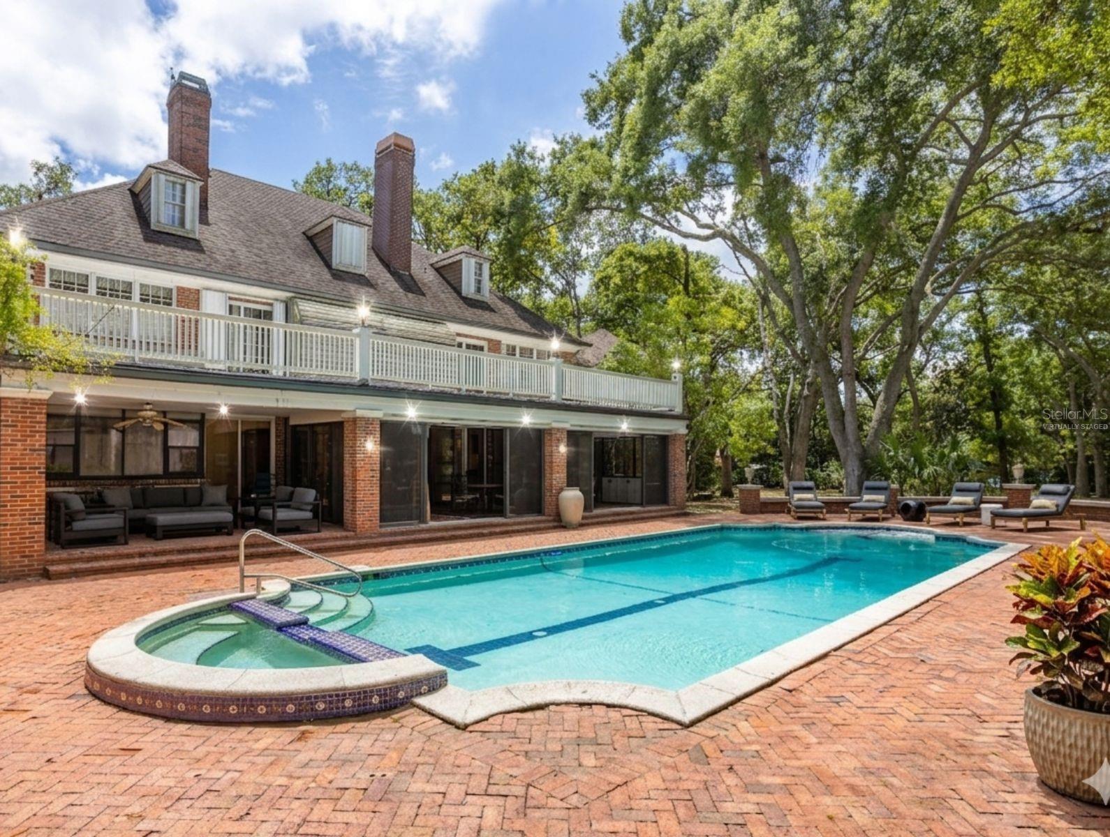 2124 LAURENCE DR, CLEARWATER, FL, 33764