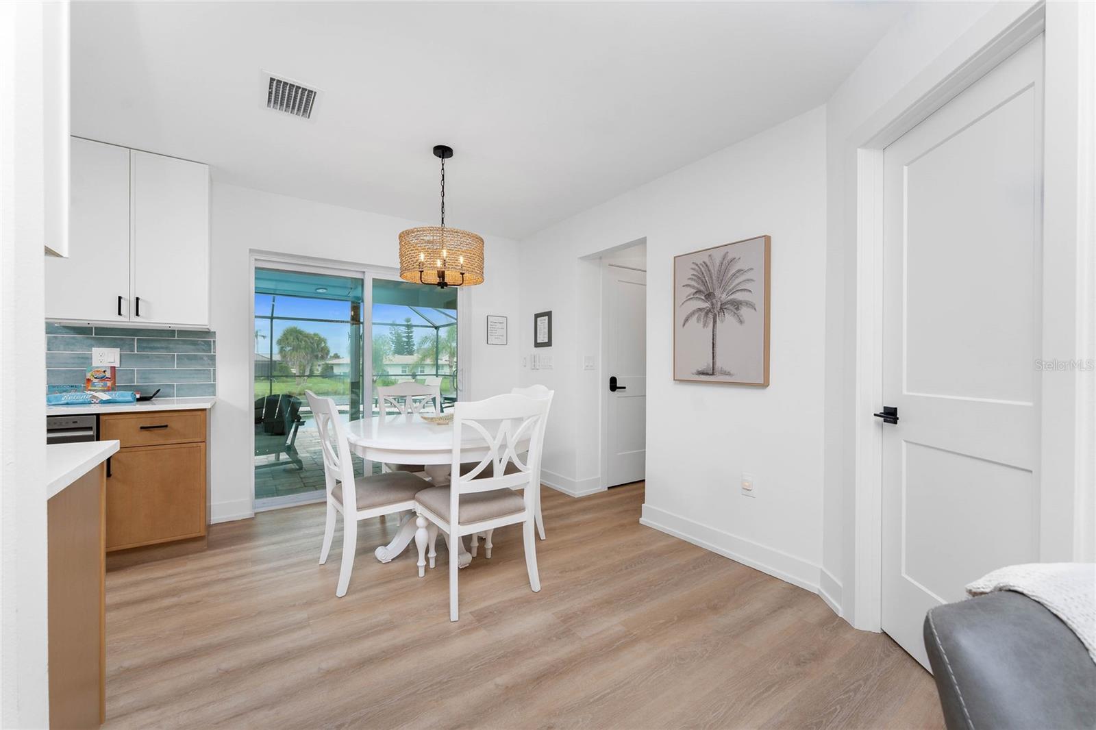 84 ANNAPOLIS LN, ROTONDA WEST, FL, 33947
