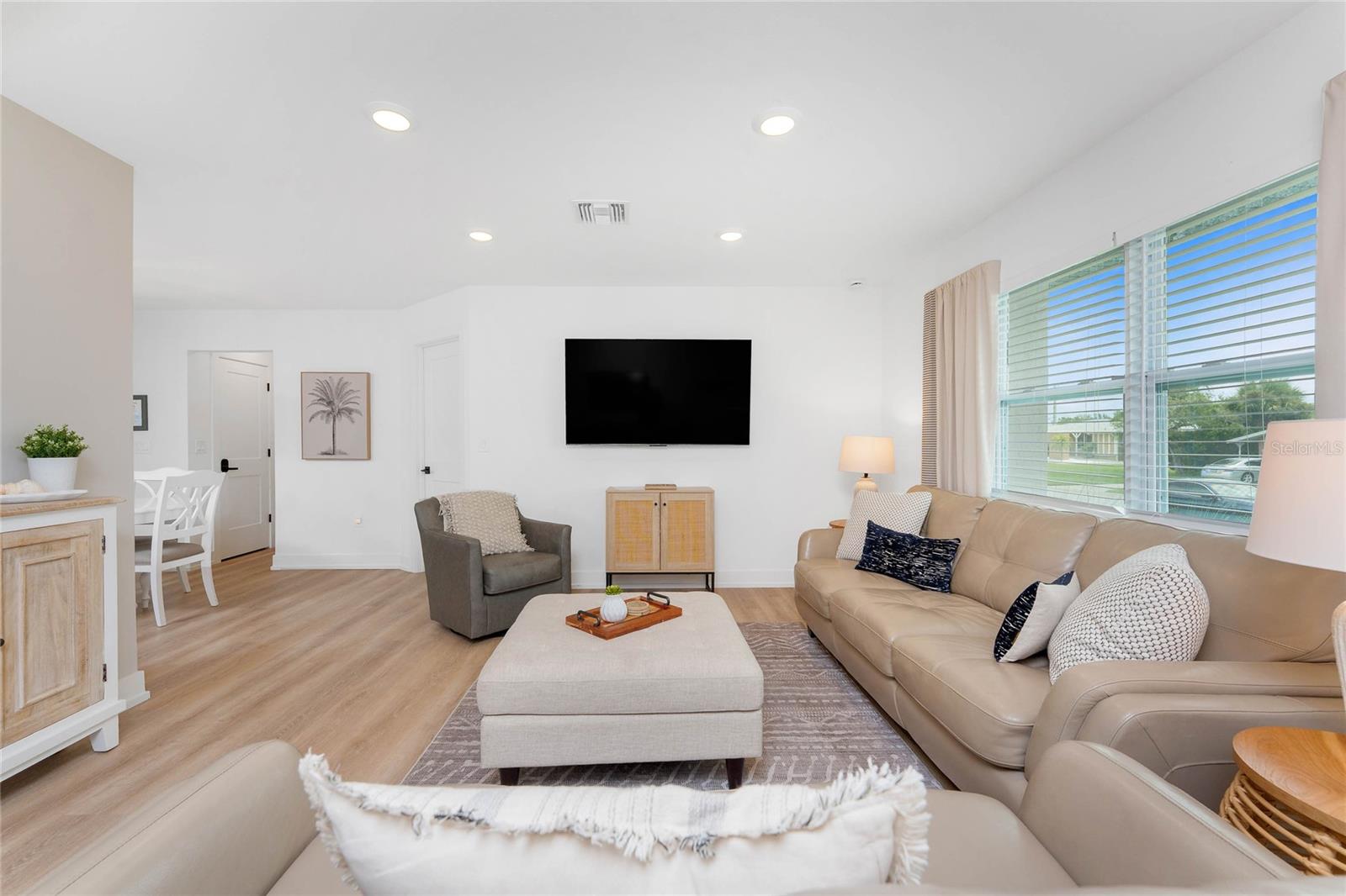 84 ANNAPOLIS LN, ROTONDA WEST, FL, 33947