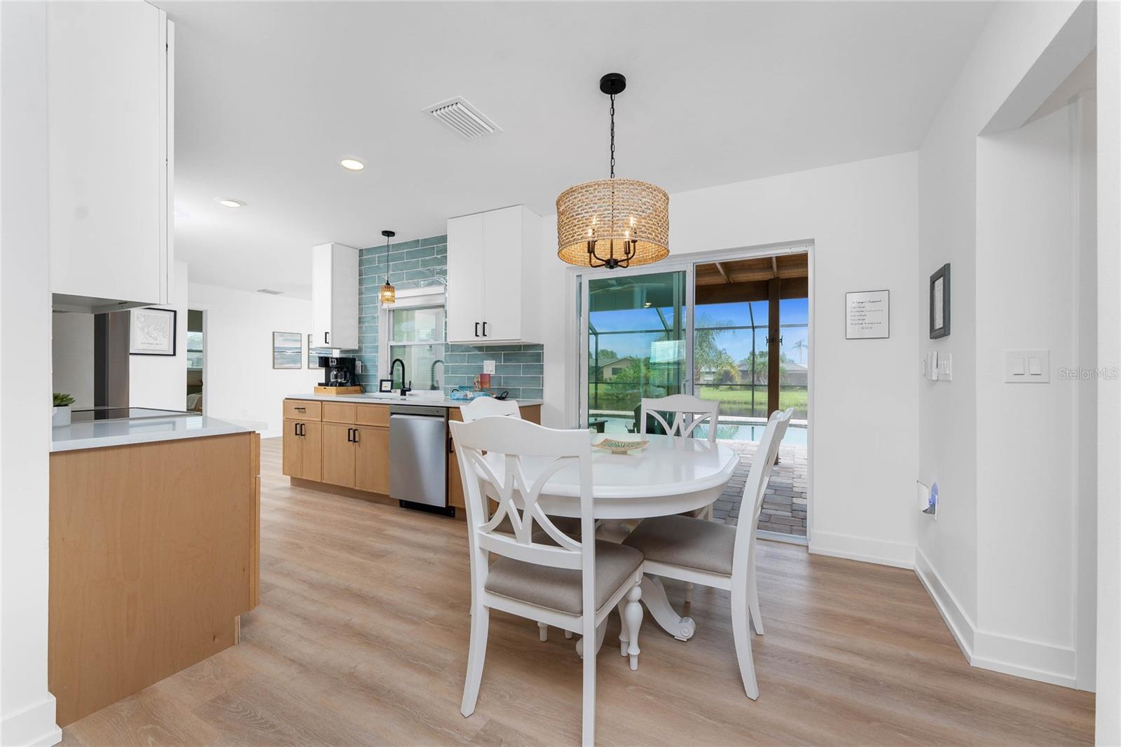 84 ANNAPOLIS LN, ROTONDA WEST, FL, 33947