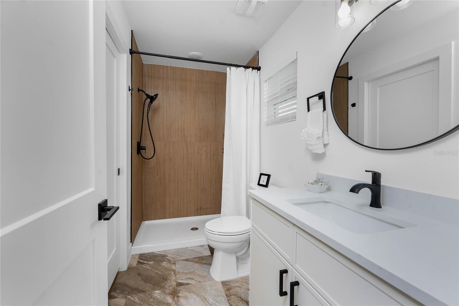 84 ANNAPOLIS LN, ROTONDA WEST, FL, 33947