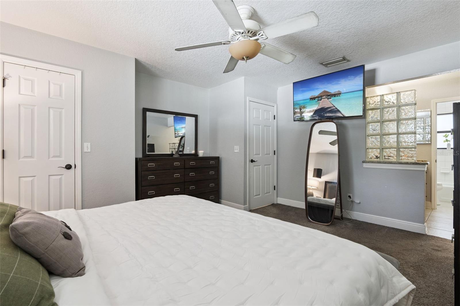 209 E CATAWBA ST, FRUITLAND PARK, FL, 34731
