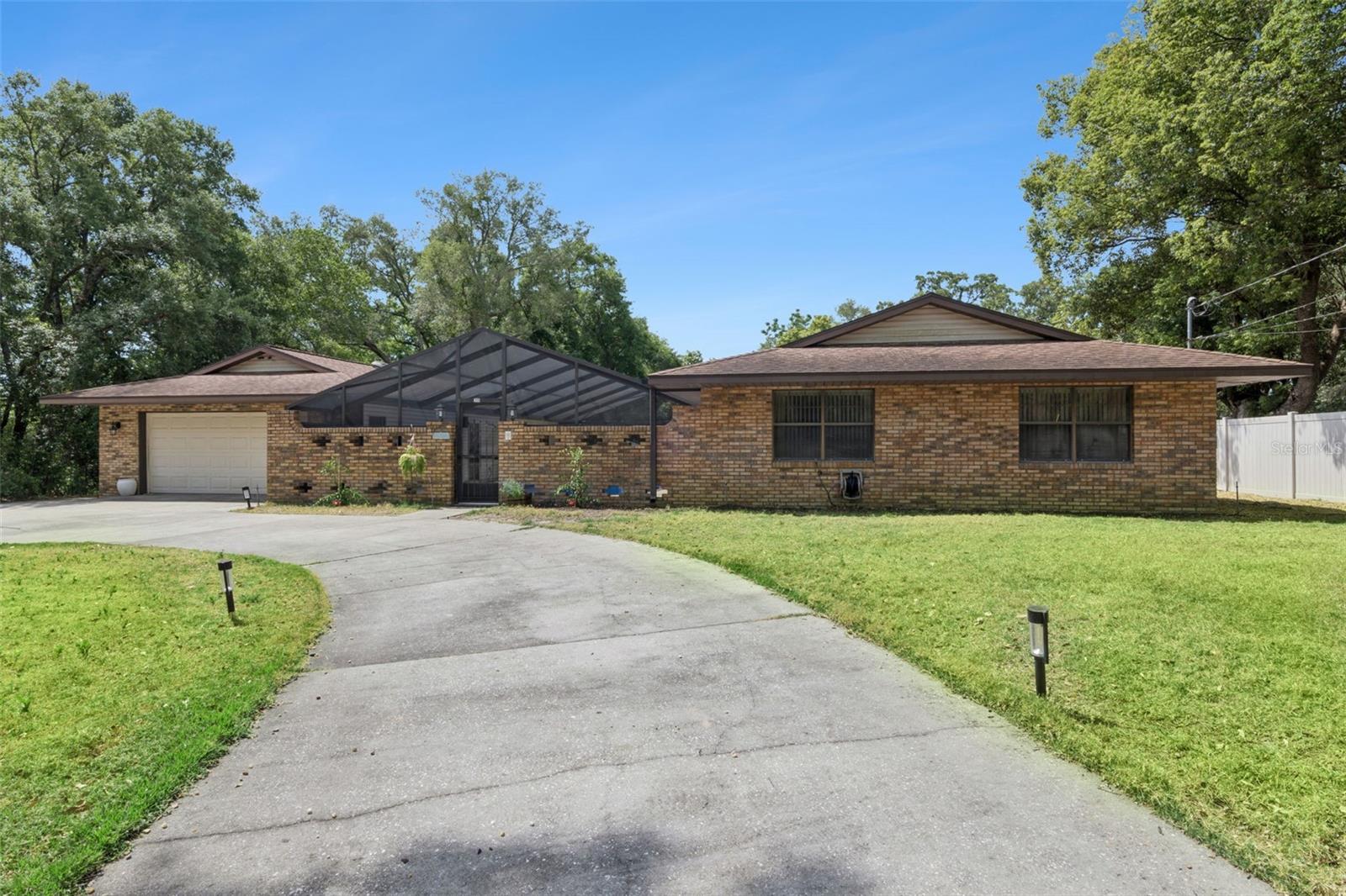 209 E CATAWBA ST, FRUITLAND PARK, FL, 34731