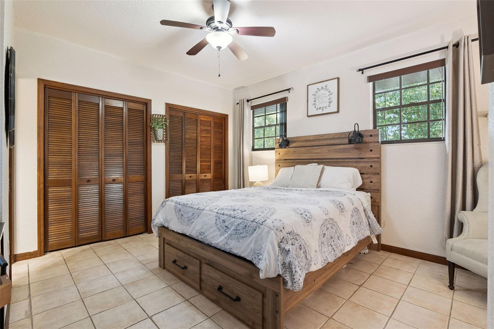 209 E CATAWBA ST, FRUITLAND PARK, FL, 34731