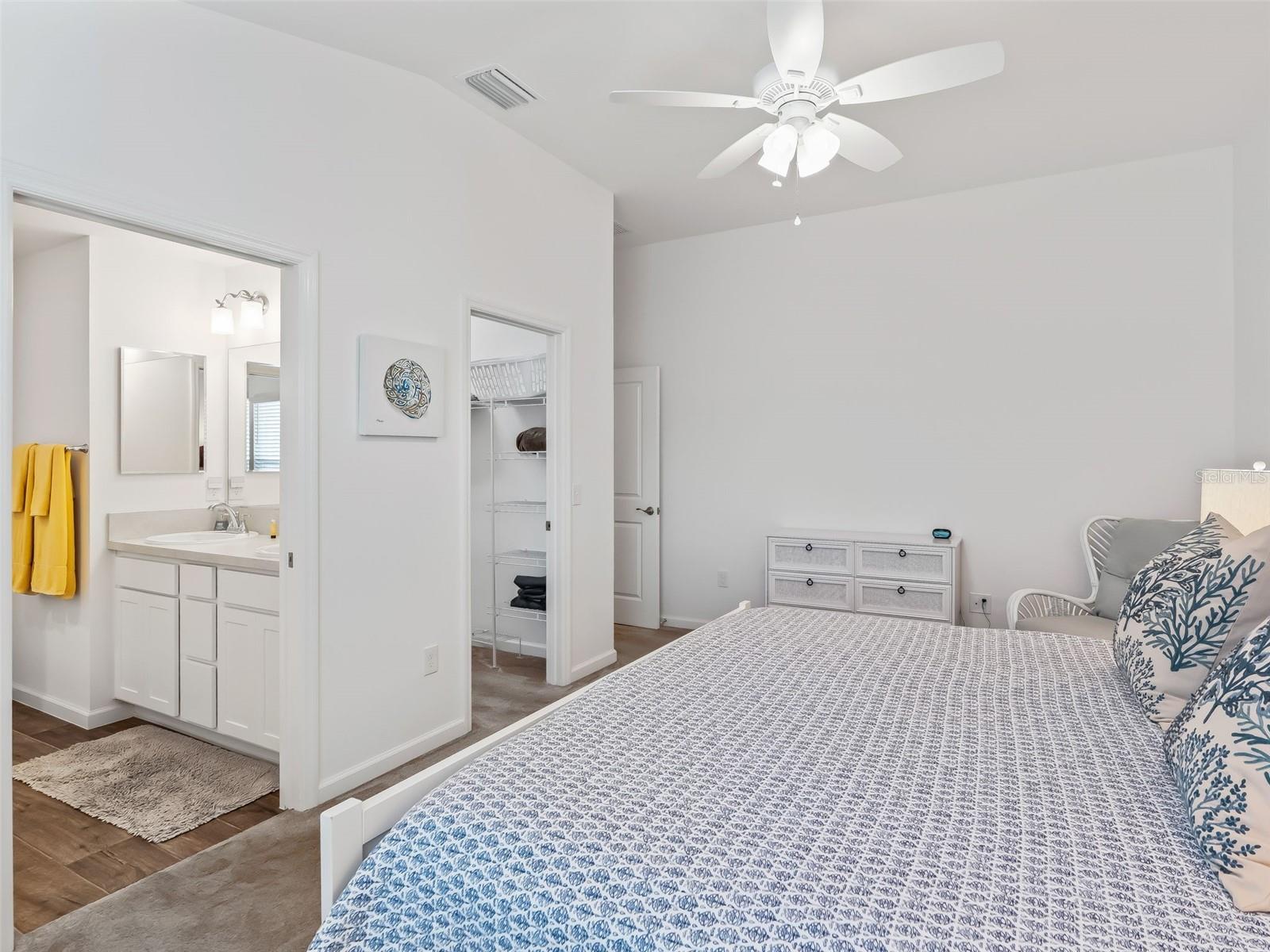4953 ELLIE LN, THE VILLAGES, FL, 32163