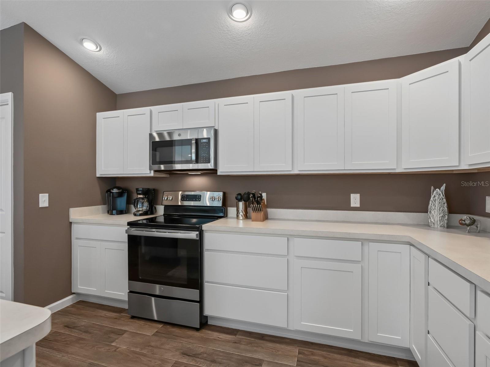 4953 ELLIE LN, THE VILLAGES, FL, 32163