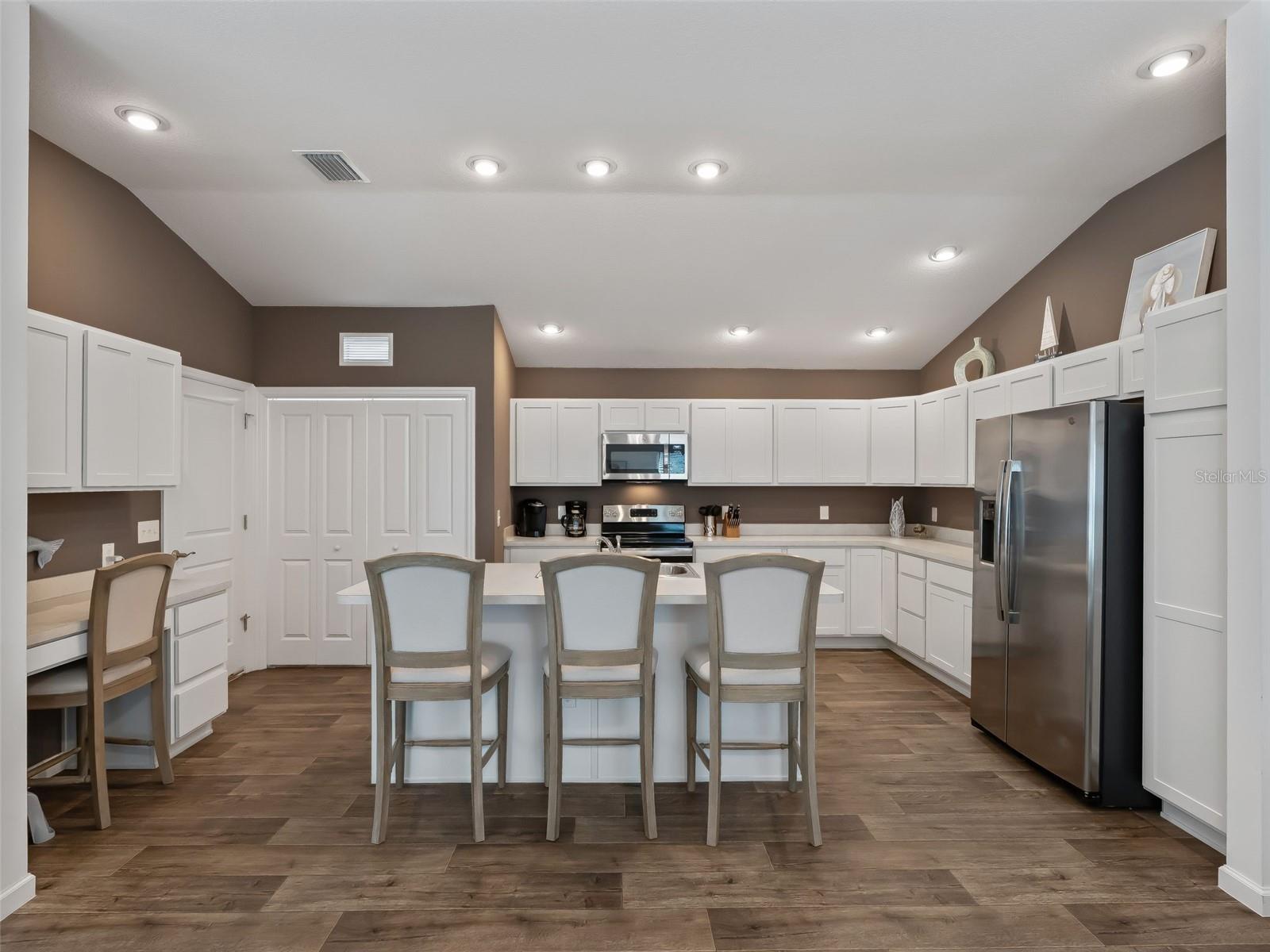 4953 ELLIE LN, THE VILLAGES, FL, 32163