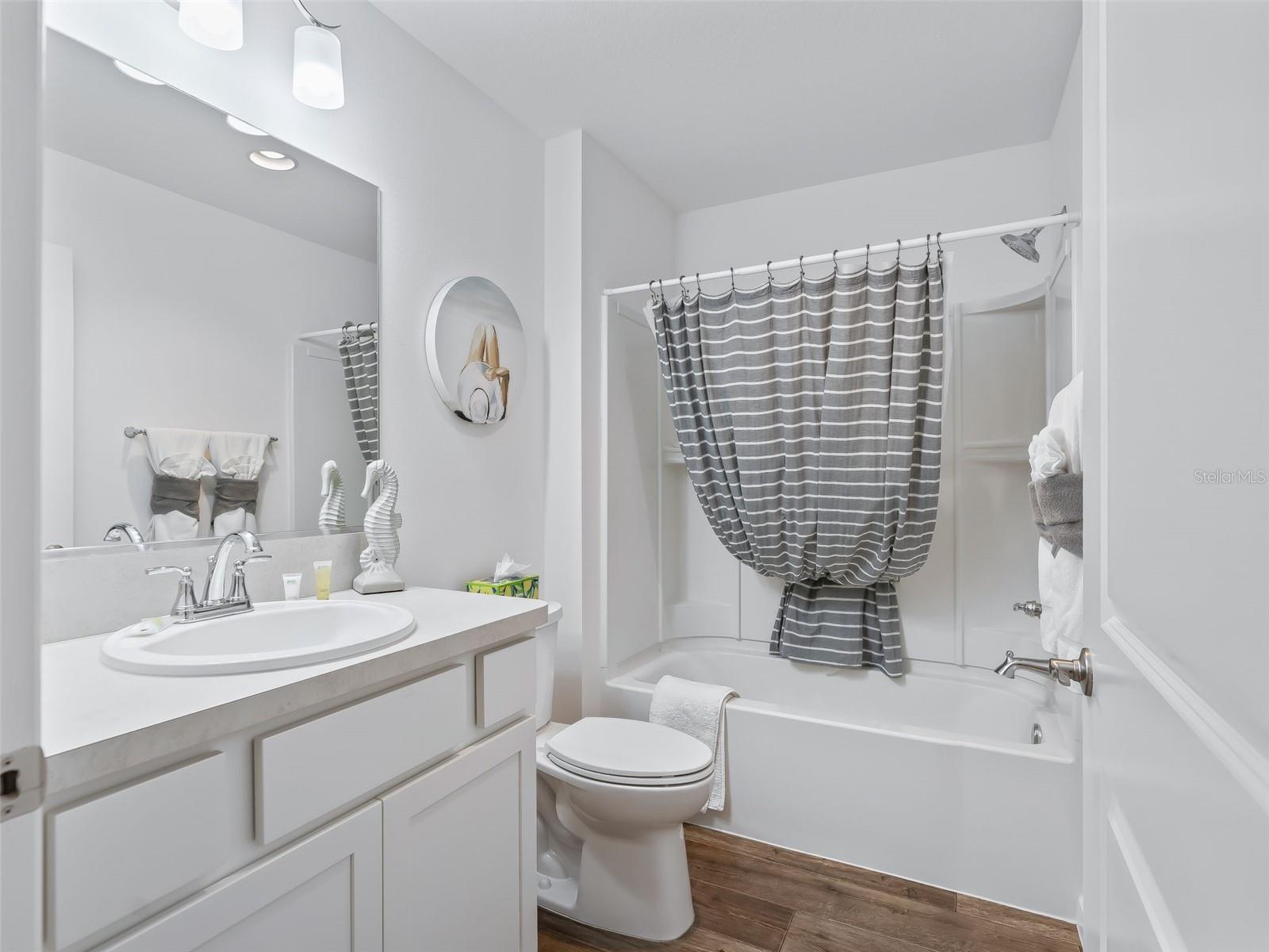 4953 ELLIE LN, THE VILLAGES, FL, 32163