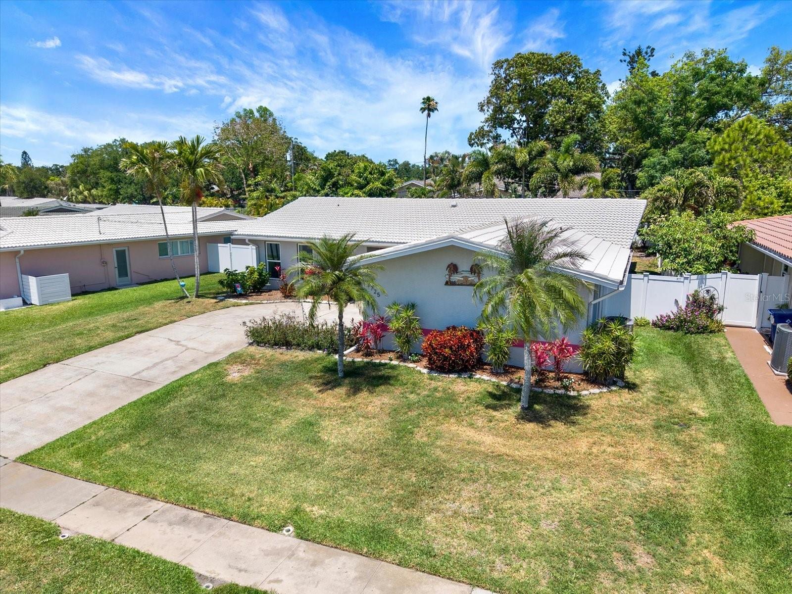14725 CROWN DR, LARGO, FL, 33774