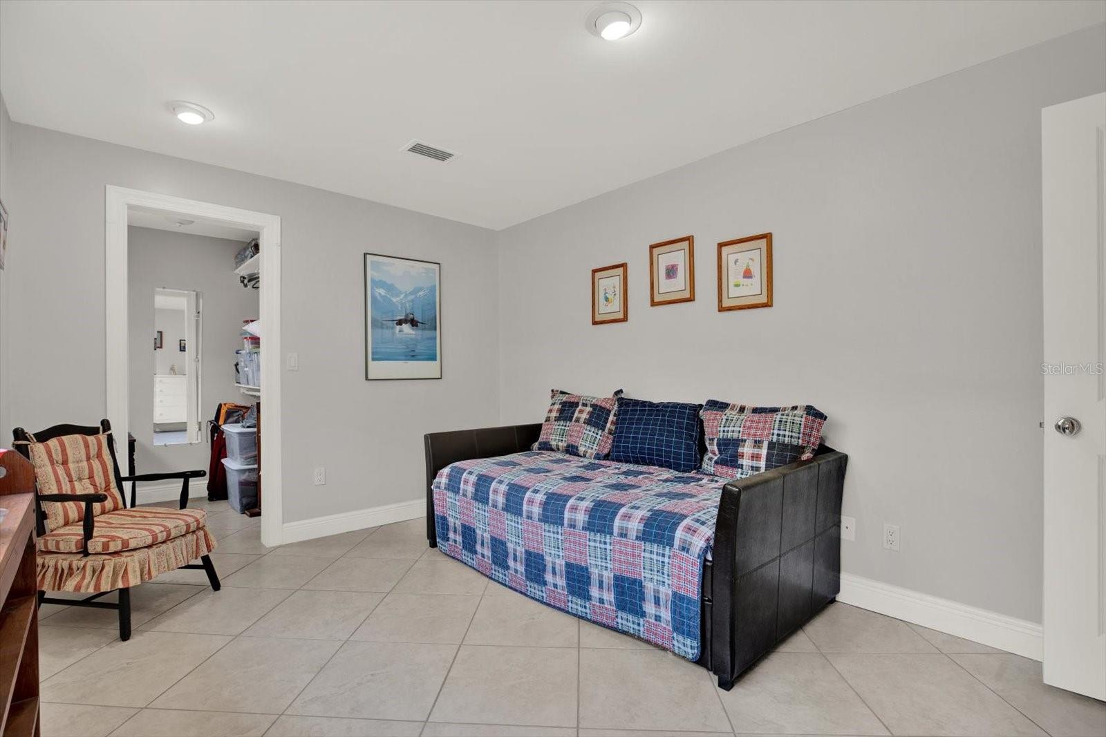 14725 CROWN DR, LARGO, FL, 33774