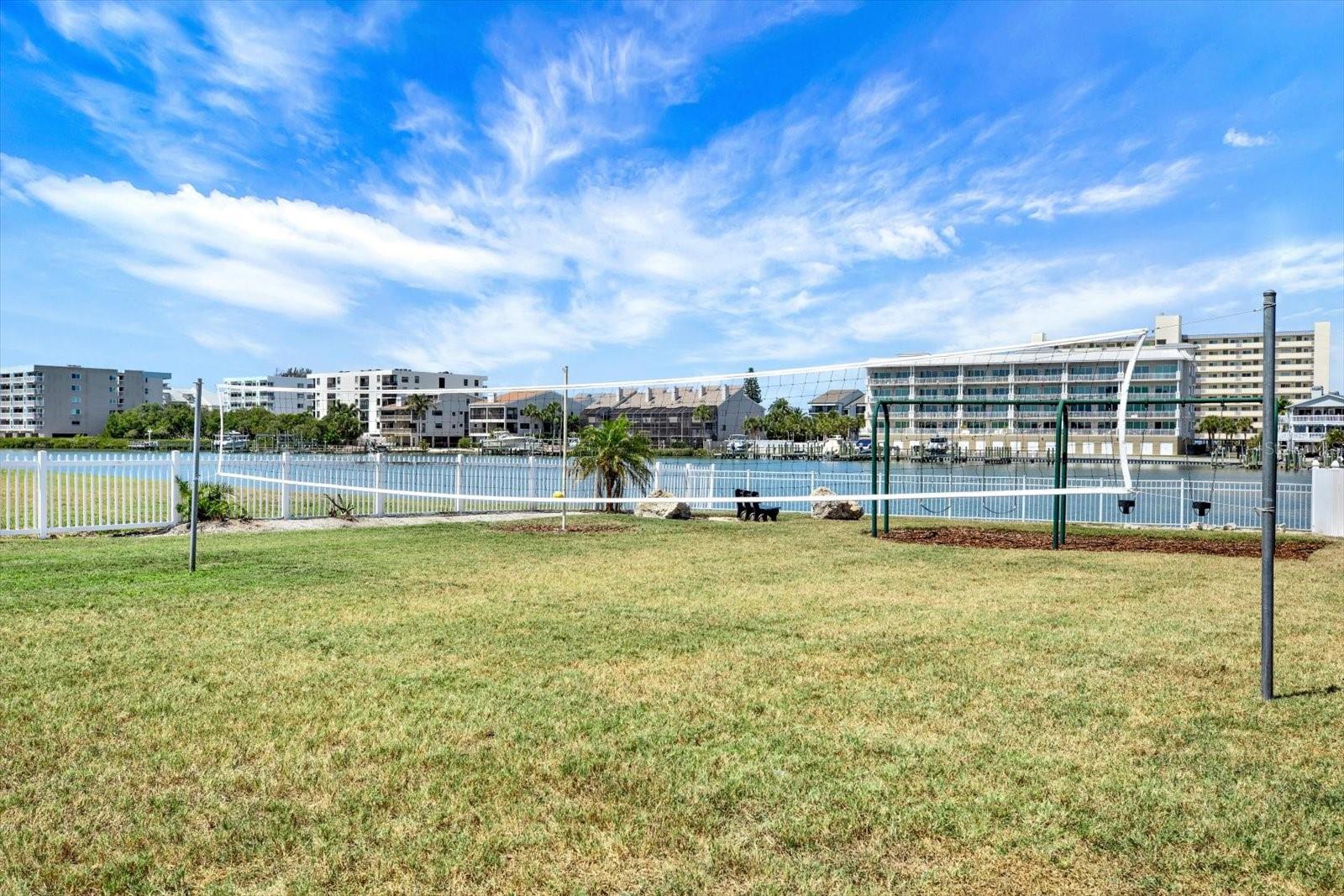 14725 CROWN DR, LARGO, FL, 33774