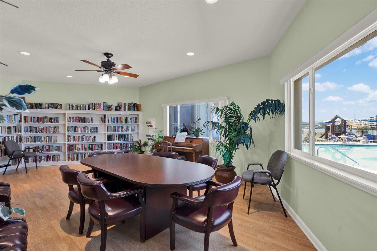 14725 CROWN DR, LARGO, FL, 33774