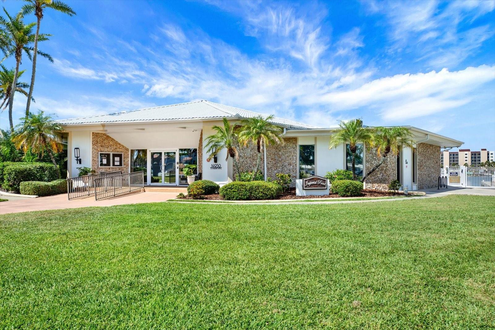 14725 CROWN DR, LARGO, FL, 33774