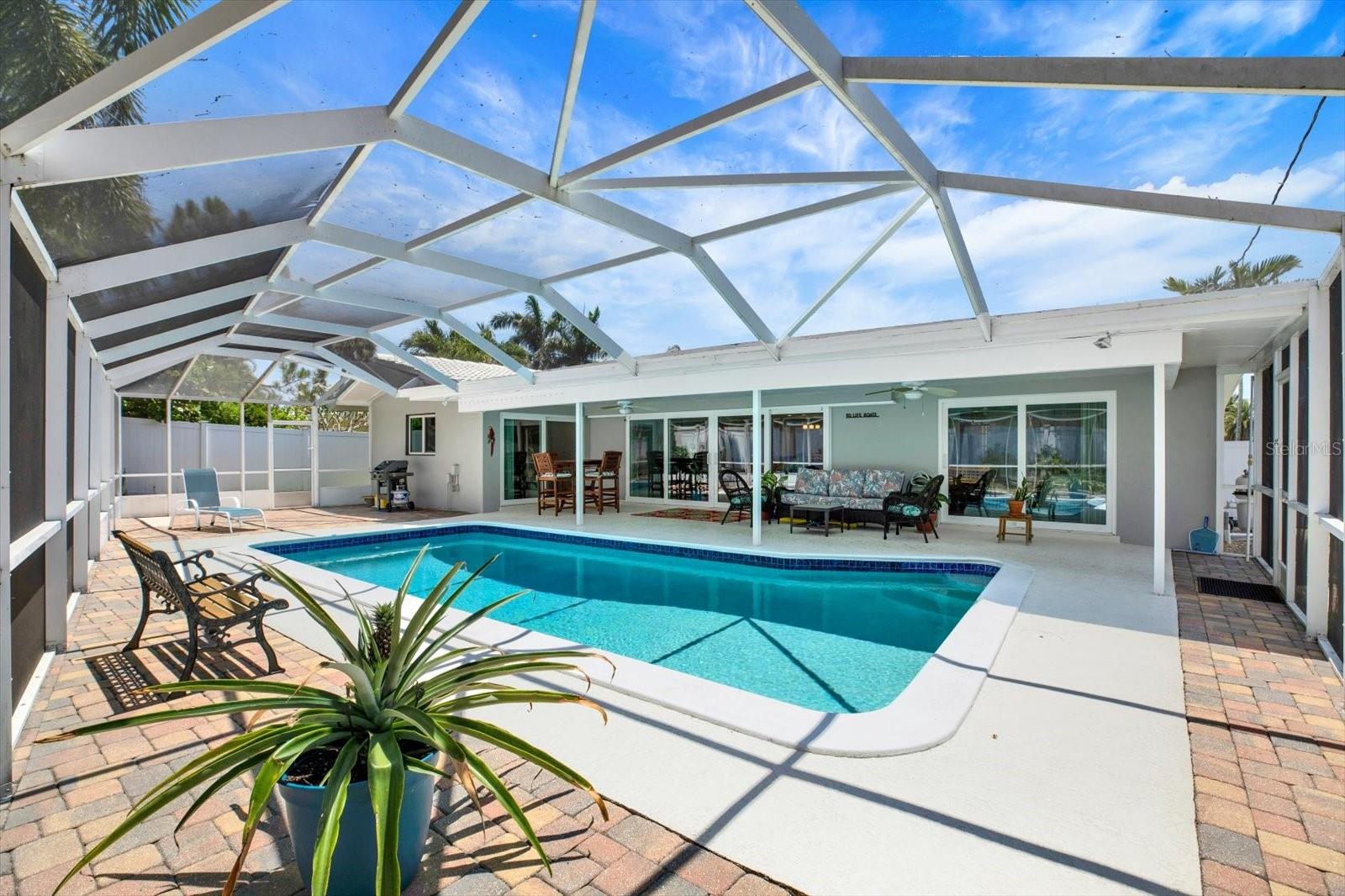 14725 CROWN DR, LARGO, FL, 33774