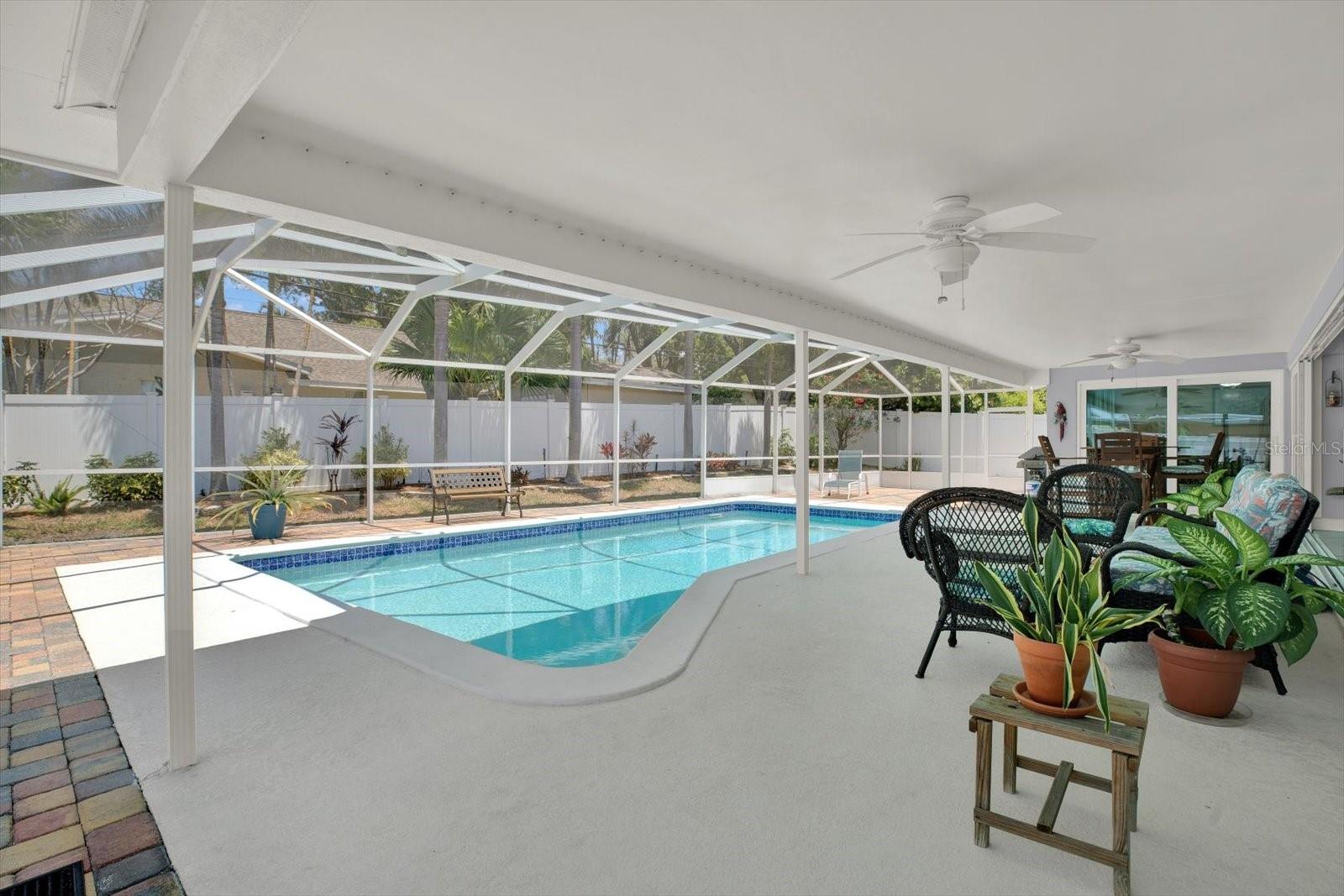14725 CROWN DR, LARGO, FL, 33774