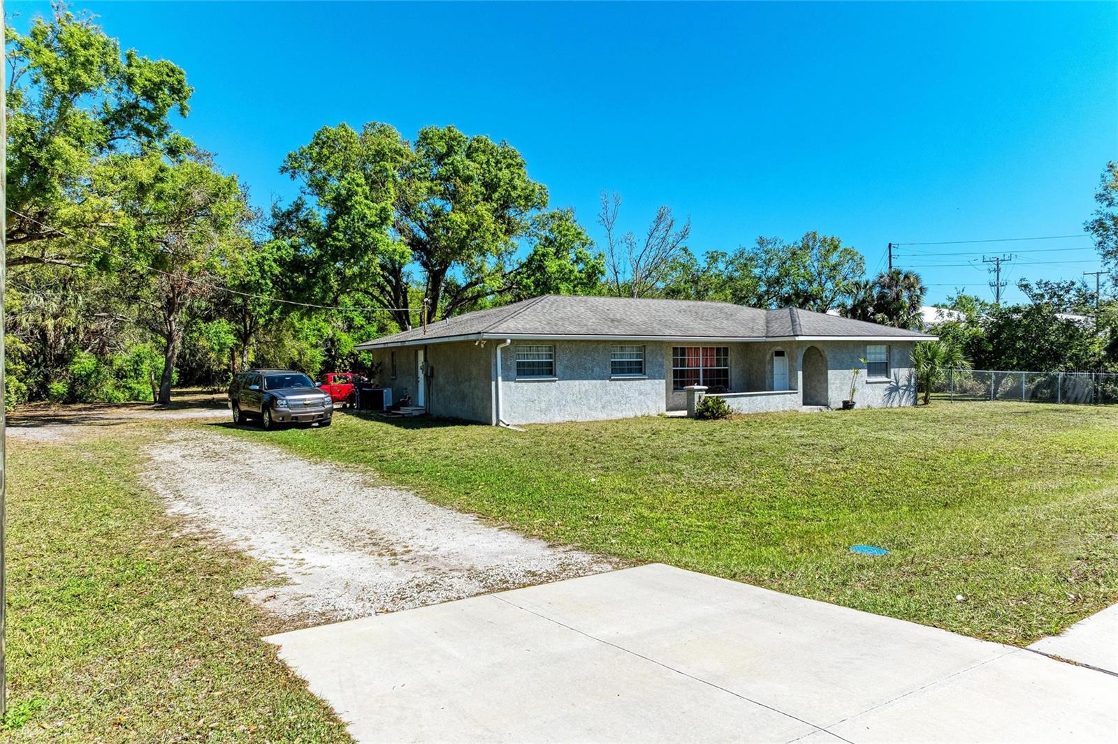 4007 45TH ST E, BRADENTON, FL, 34208