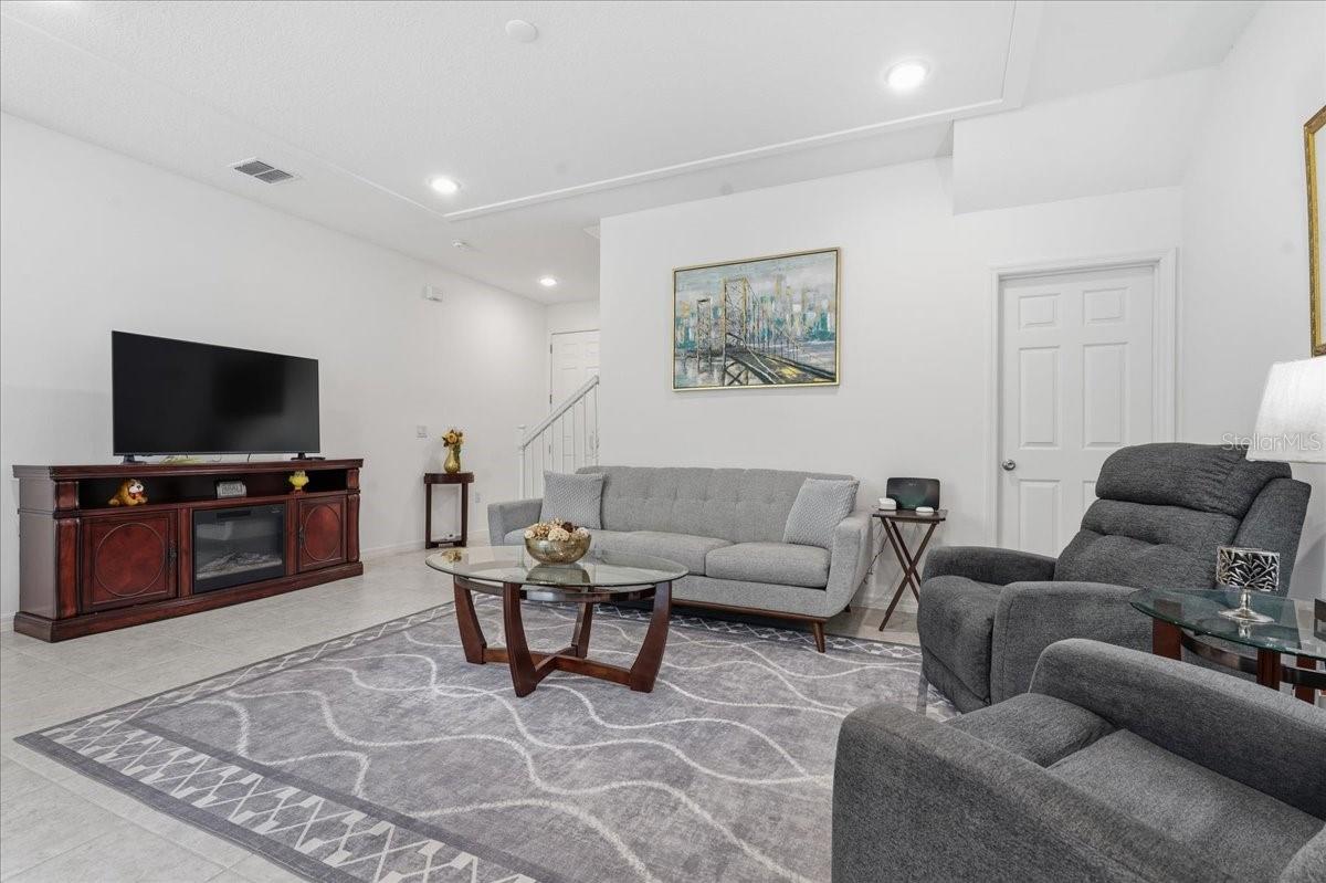 34179 CINDER WAY, WESLEY CHAPEL, FL, 33545