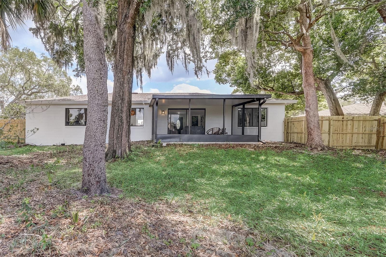 319 LOCH LOMOND AVE, LONGWOOD, FL, 32750