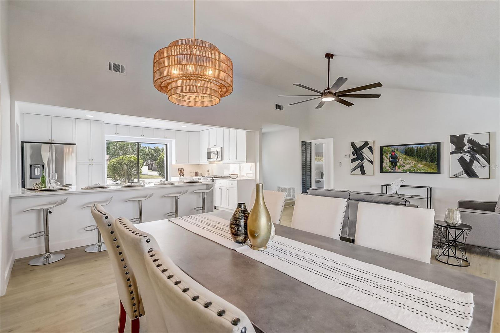 319 LOCH LOMOND AVE, LONGWOOD, FL, 32750