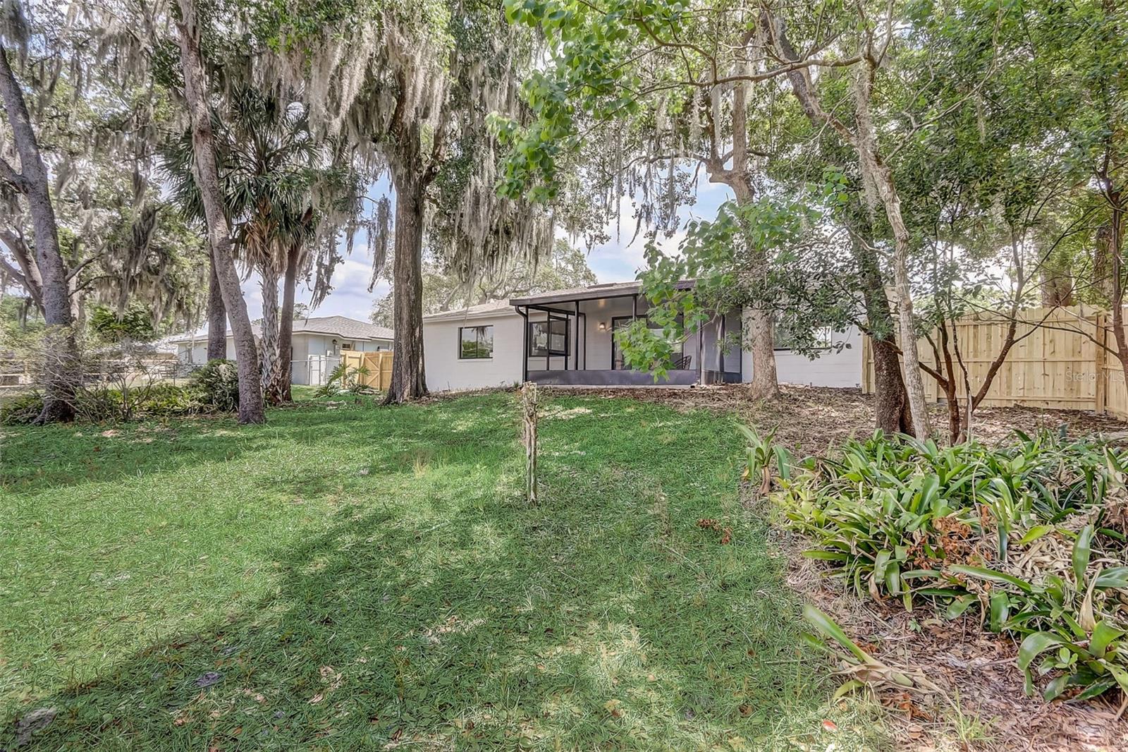 319 LOCH LOMOND AVE, LONGWOOD, FL, 32750