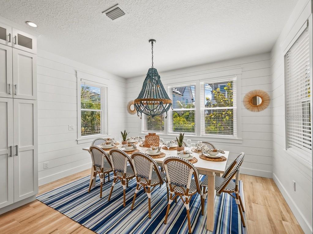 204 COOLIDGE DR, SARASOTA, FL, 34236