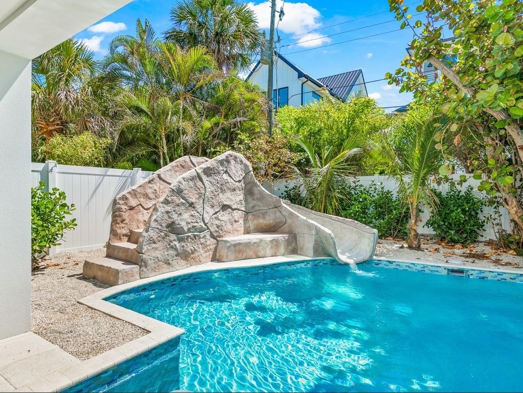 204 COOLIDGE DR, SARASOTA, FL, 34236
