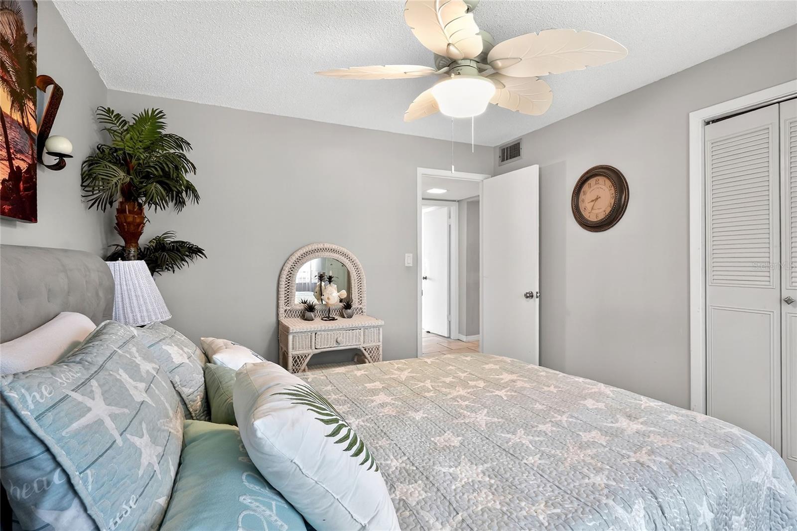 333 LAKE HOWARD DR NW #203C, WINTER HAVEN, FL, 33880