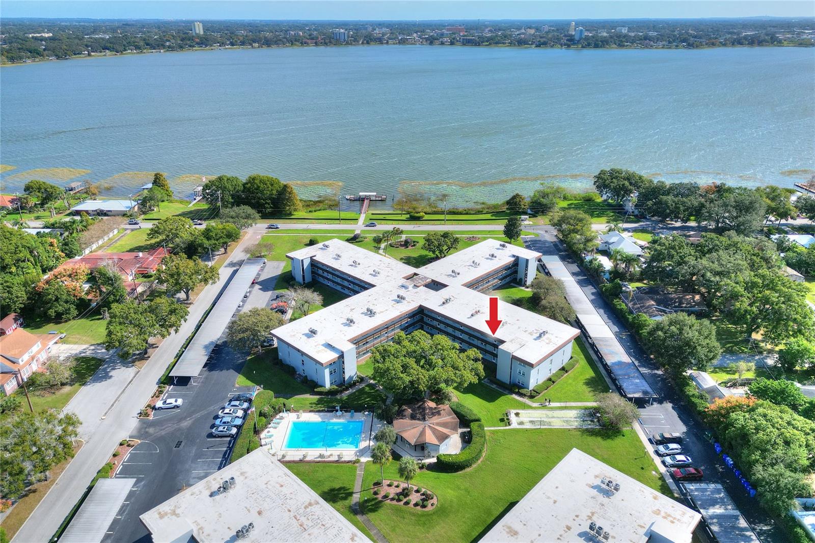 333 LAKE HOWARD DR NW #203C, WINTER HAVEN, FL, 33880