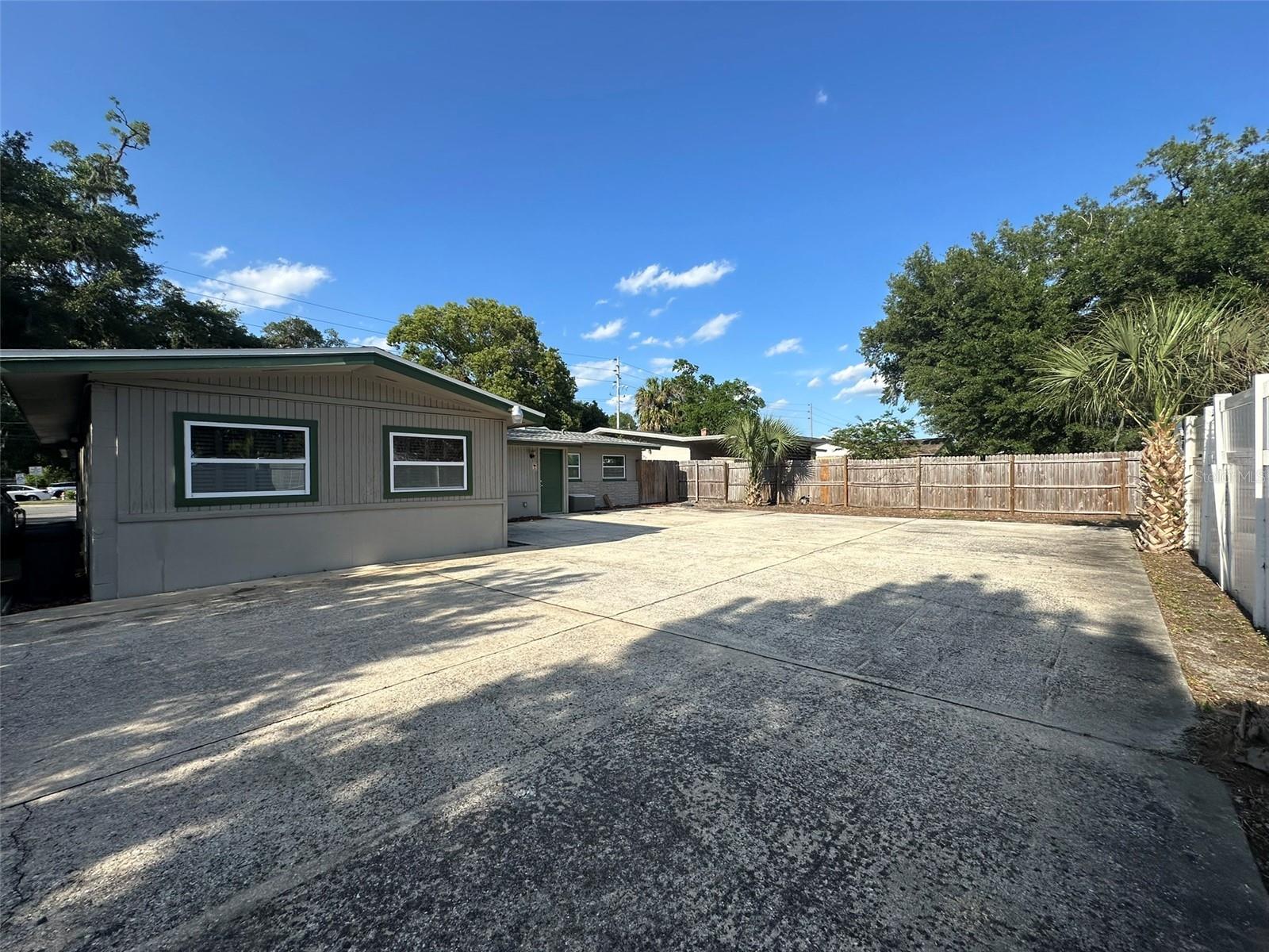 2324 LEE RD, WINTER PARK, FL, 32789