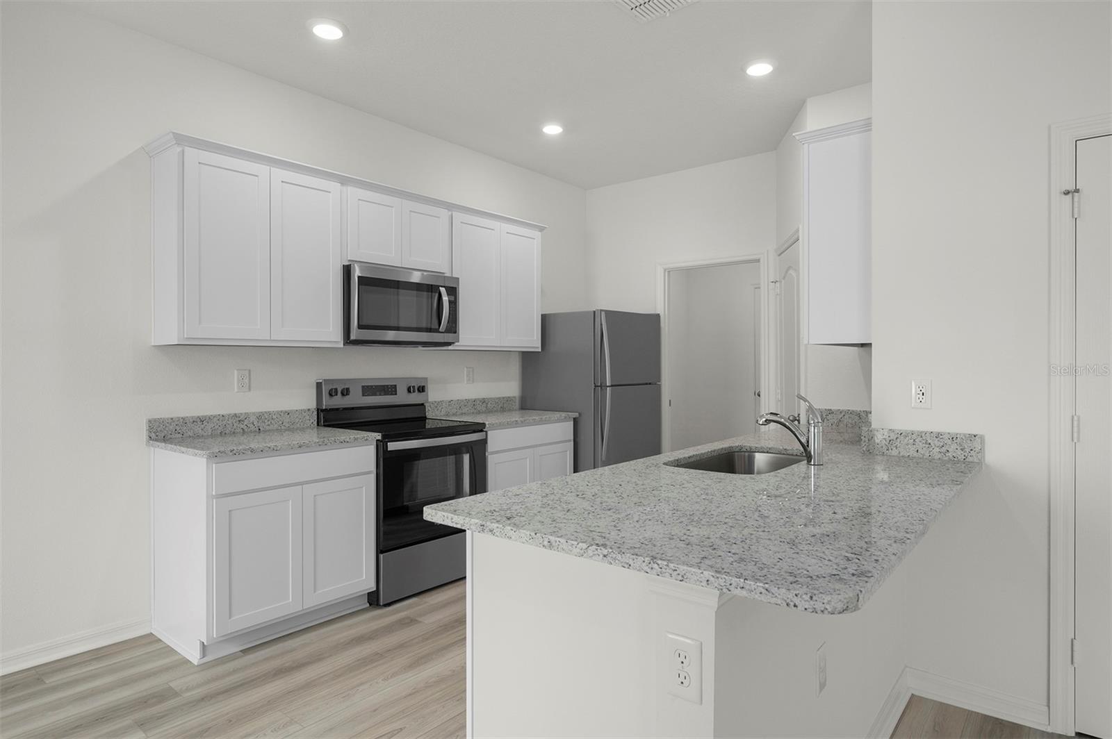 13339 TULA LOOP, ASTATULA, FL, 34705
