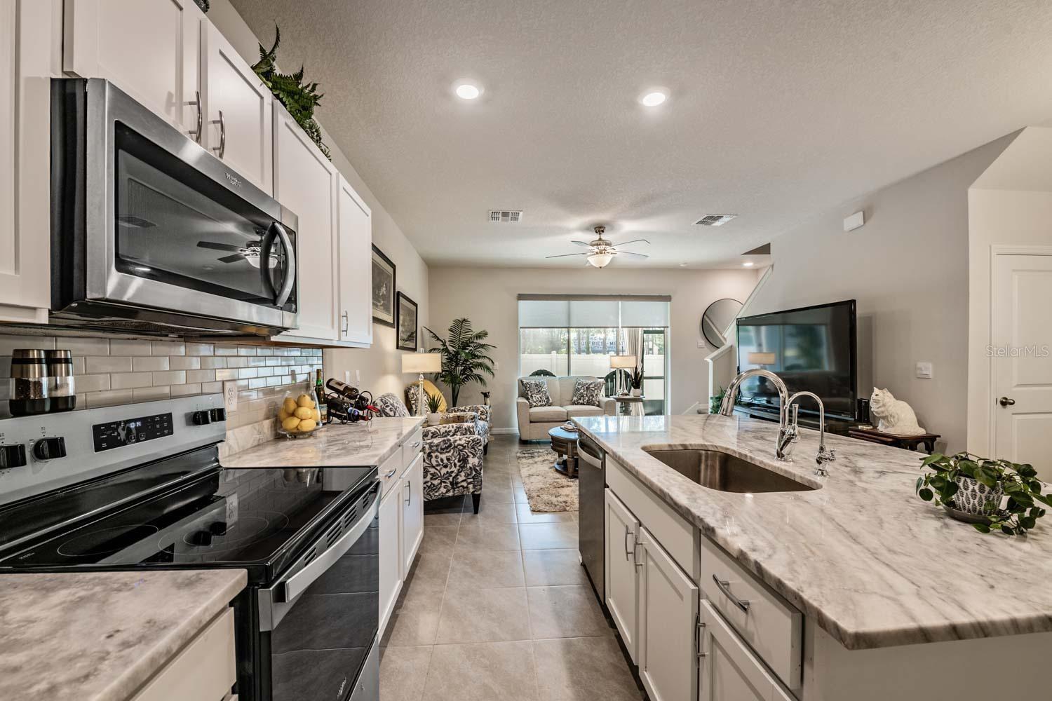 11913 HAMILTON AVE, LARGO, FL, 33774