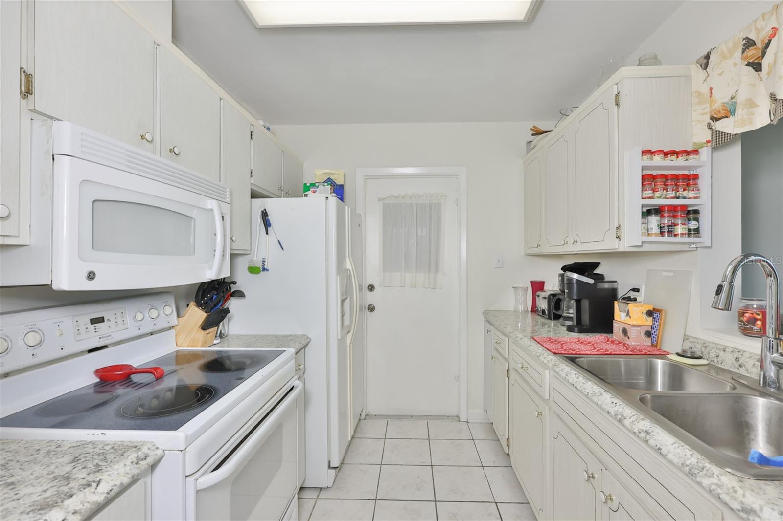 700 RUTGERS PL, SUN CITY CENTER, FL, 33573