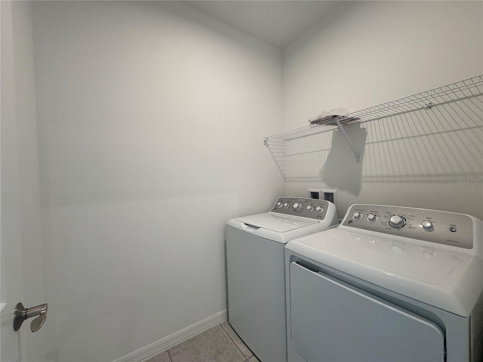 433 BELMOND DR, DEBARY, FL, 32713