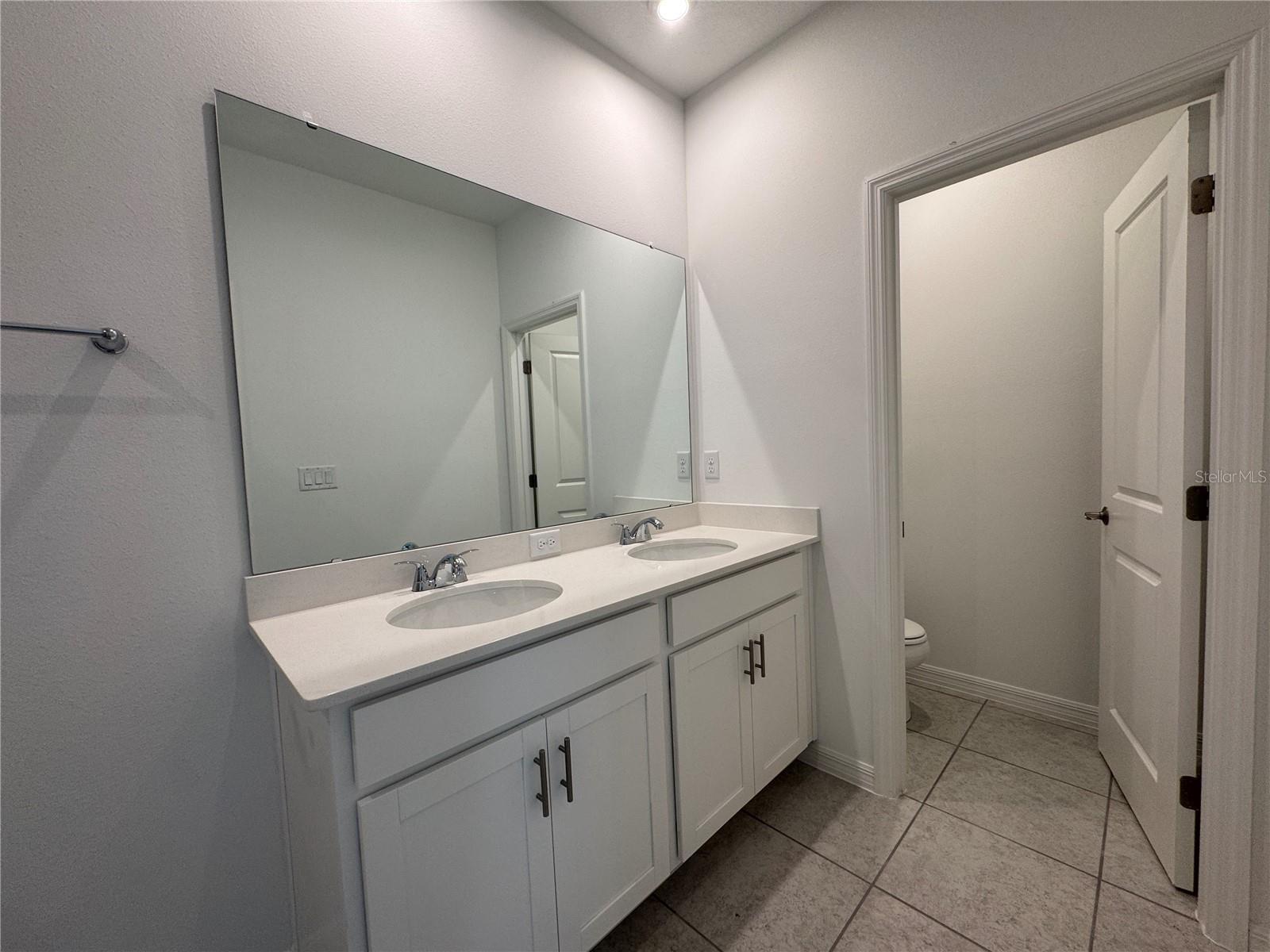 433 BELMOND DR, DEBARY, FL, 32713
