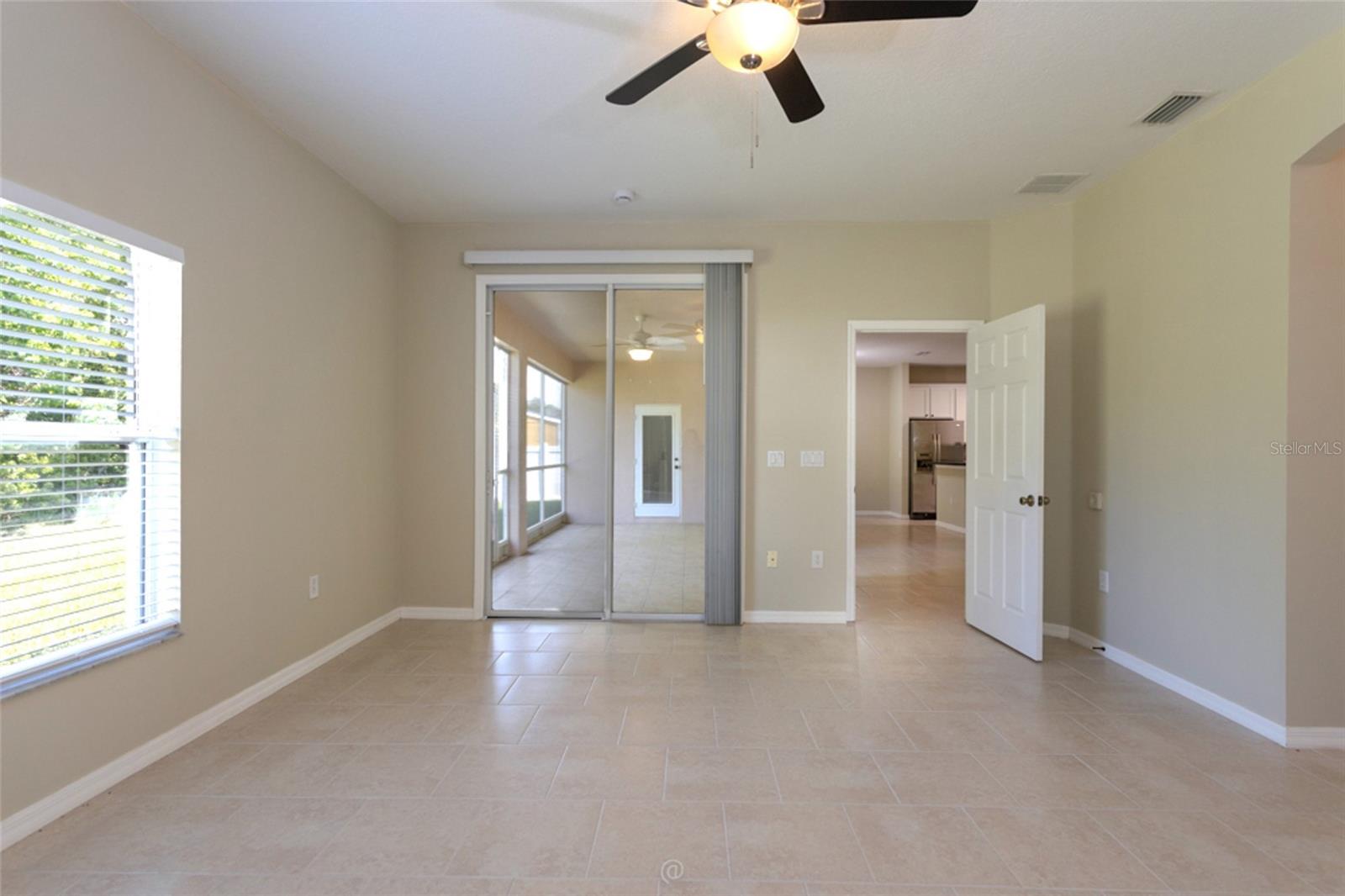 4 WHITE HURST LN, PALM COAST, FL, 32164