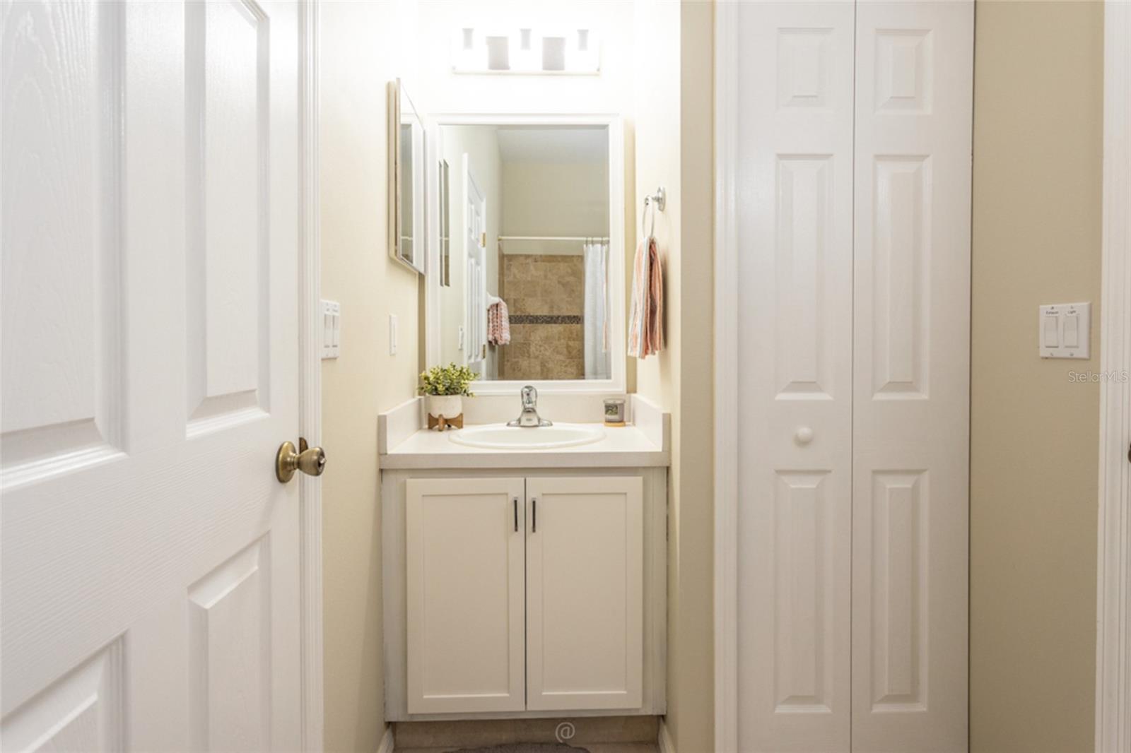 4 WHITE HURST LN, PALM COAST, FL, 32164