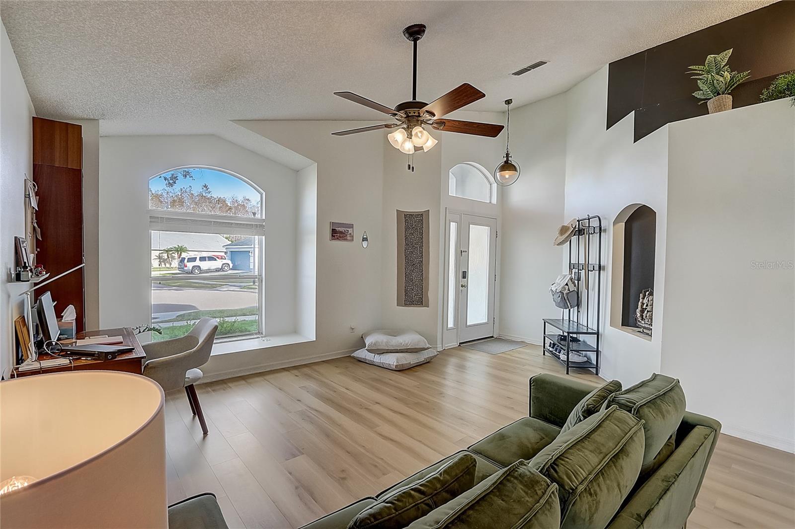13501 FORDWELL DR, ORLANDO, FL, 32828